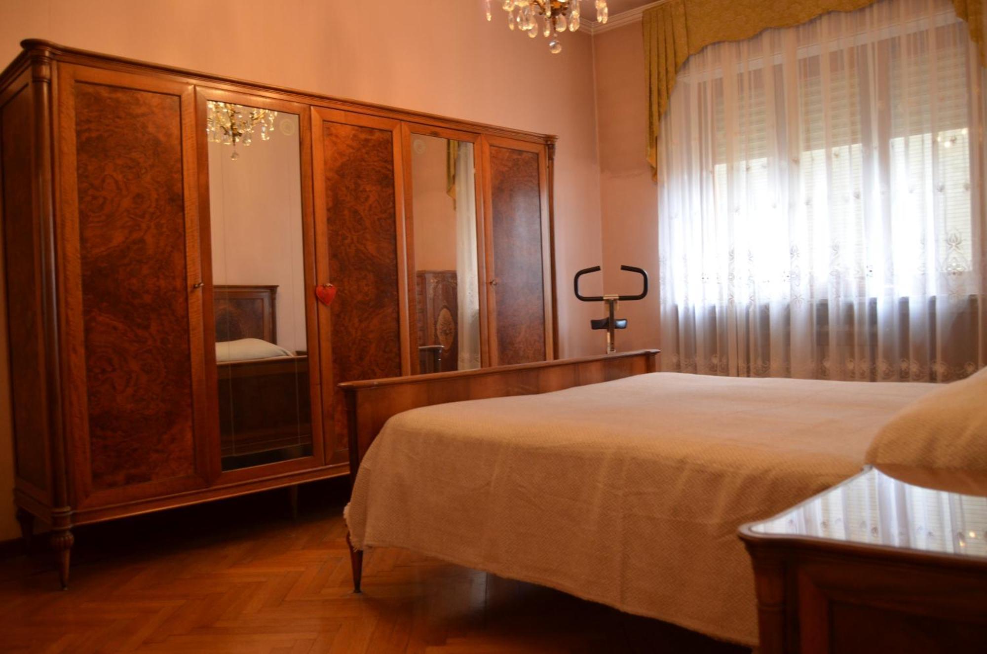 Eleganza Vicino Al Centro Di Torino Apartment Exterior photo