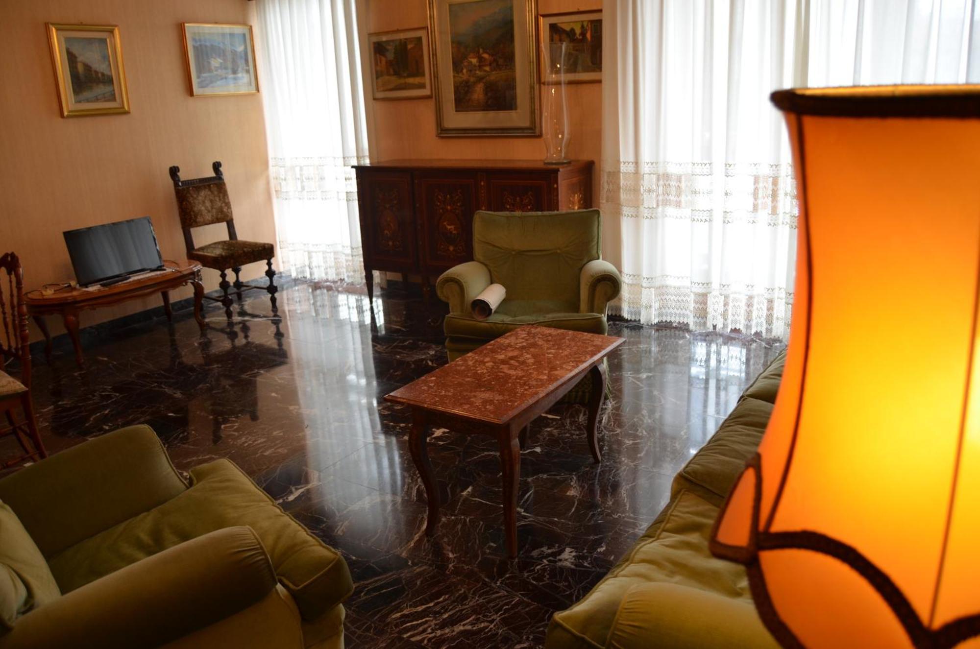 Eleganza Vicino Al Centro Di Torino Apartment Exterior photo